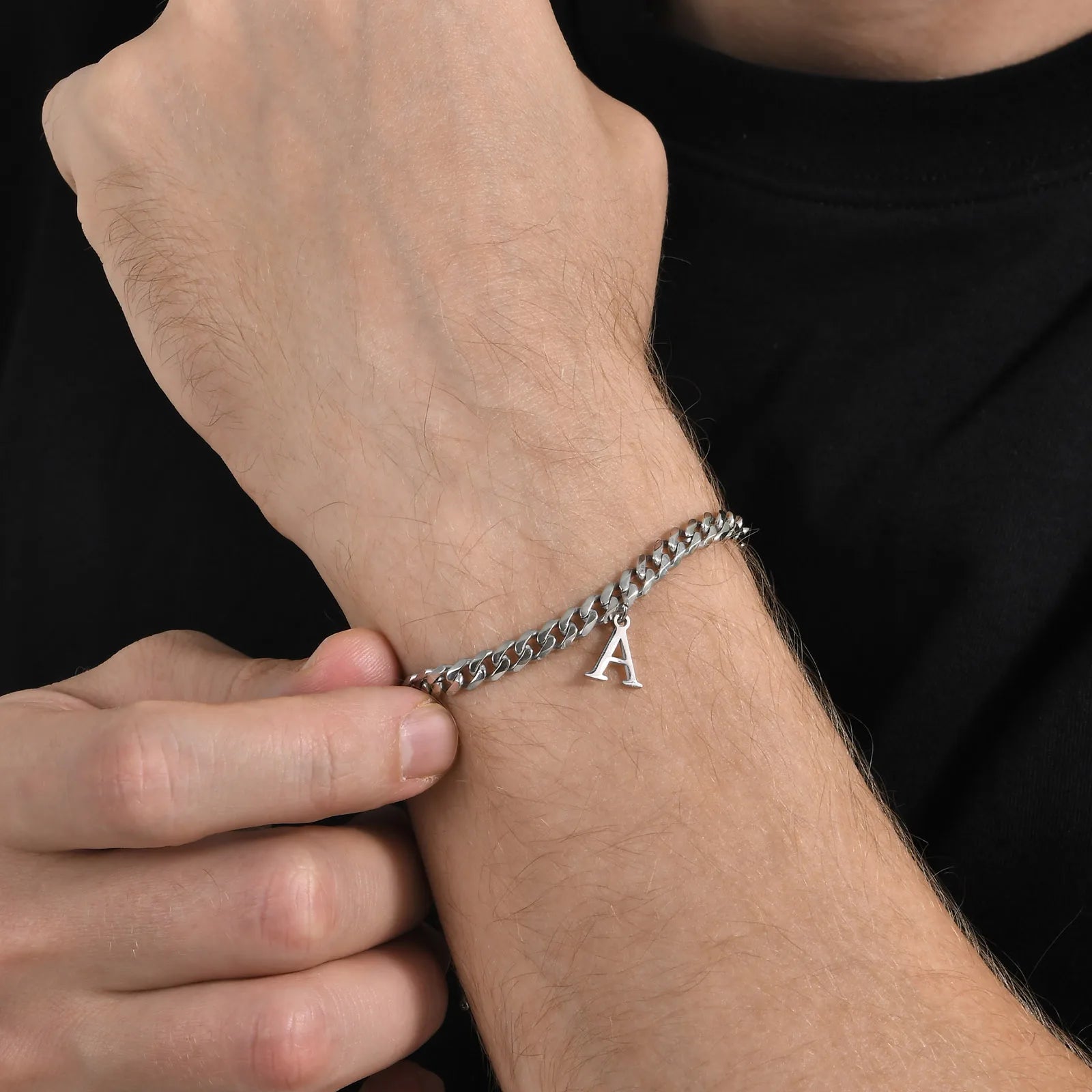 Pulsera Cadena con Colgante Inicial 